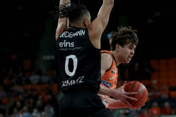 全由电动车 全由电动车