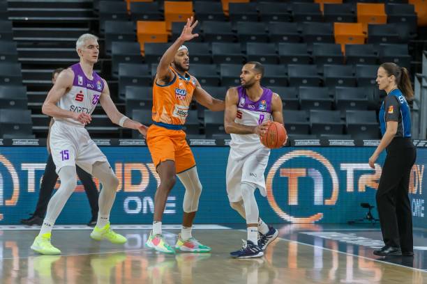 埃斯特旺无 埃斯特旺无