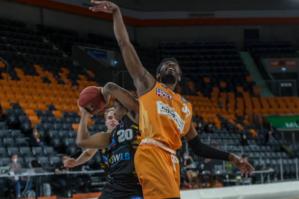 锋马丁内利 锋马丁内利